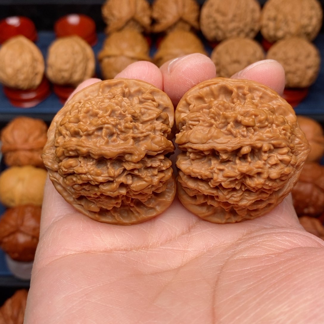 把件文玩核桃手捻野生全品百花山