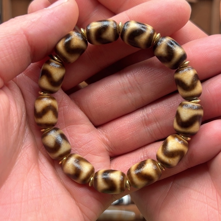 玛瑙/玉髓颈饰未镶嵌风*