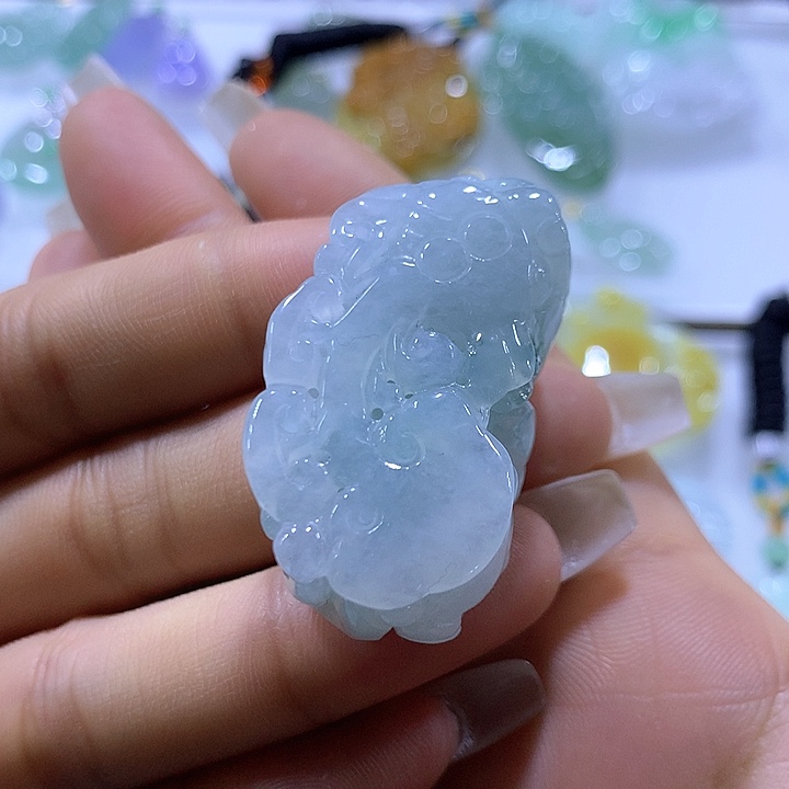 翡翠颈饰未镶嵌天然翡翠A货吊坠