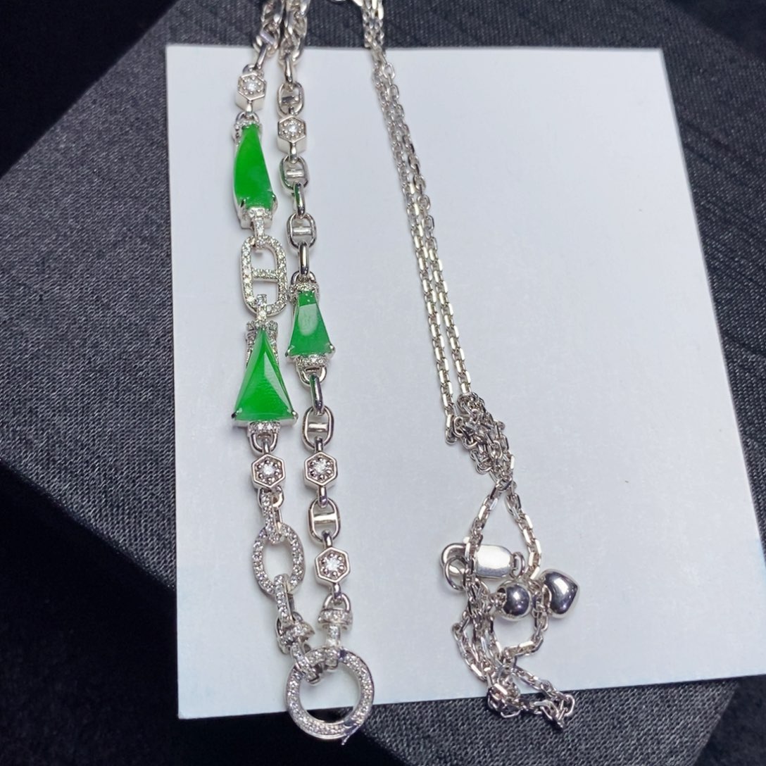 翡翠颈饰18K金镶嵌设计款万能百搭链