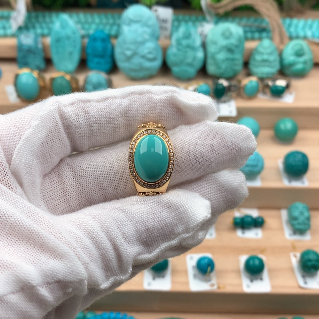 绿松石配饰18K金镶嵌