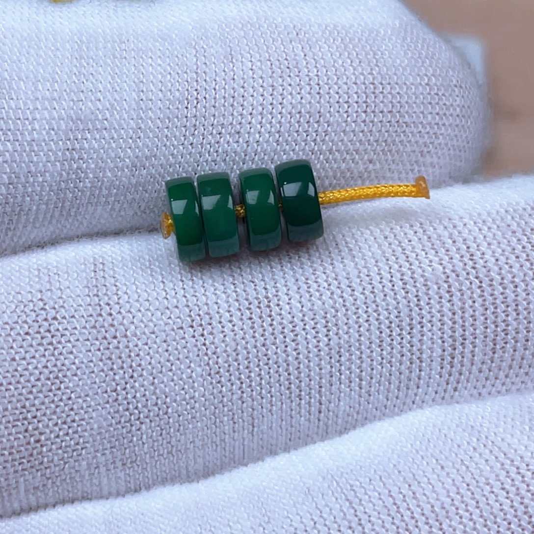 绿松石未镶嵌颈饰6mm