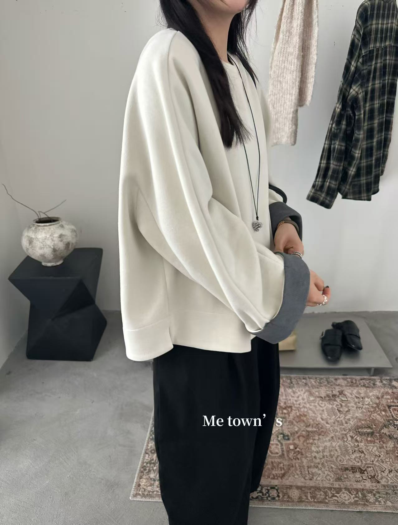 温柔瑶-蜜糖社冬季福利-加绒加厚复合松弛圆领百搭卫衣-6351