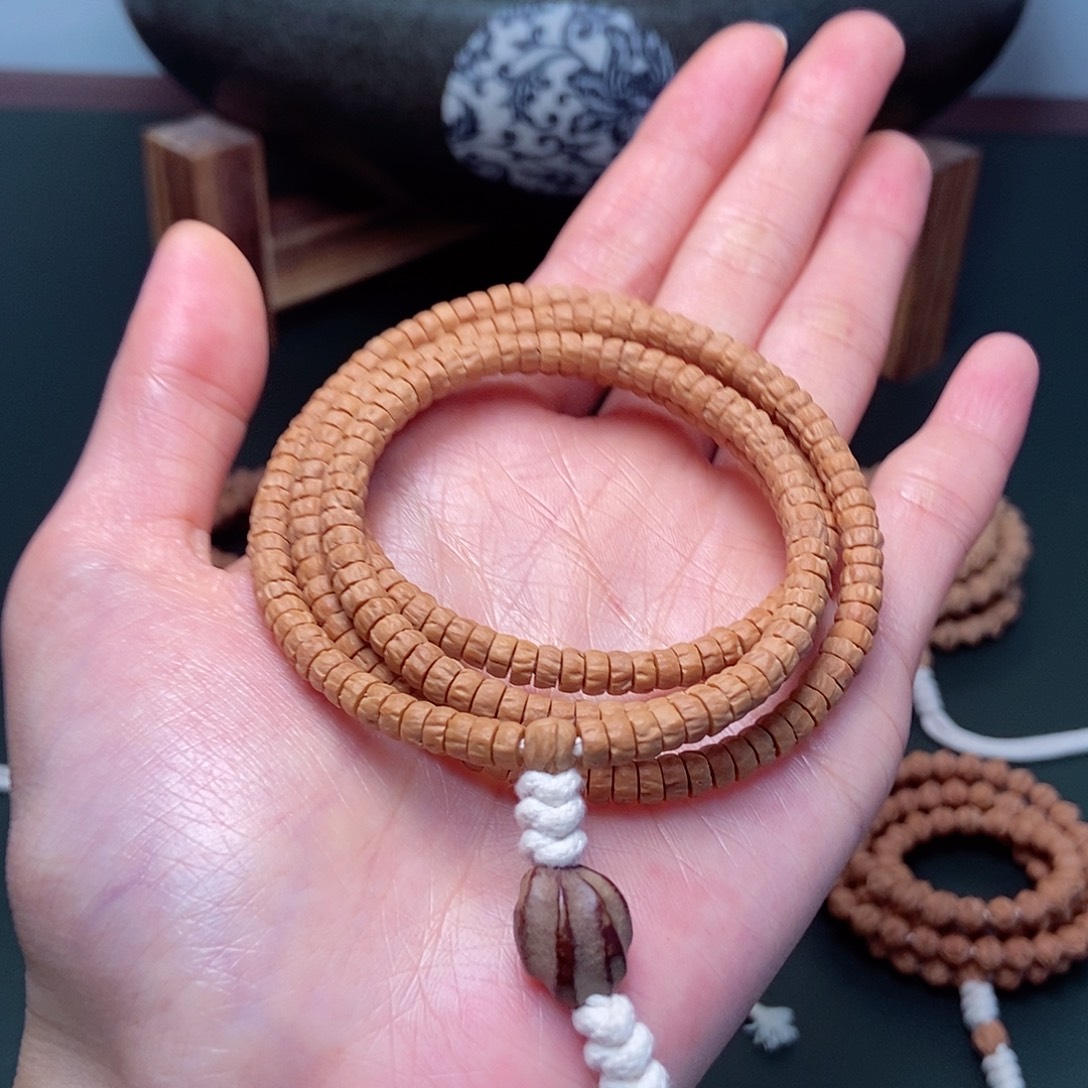 柏香籽/百香籽吊坠159.9