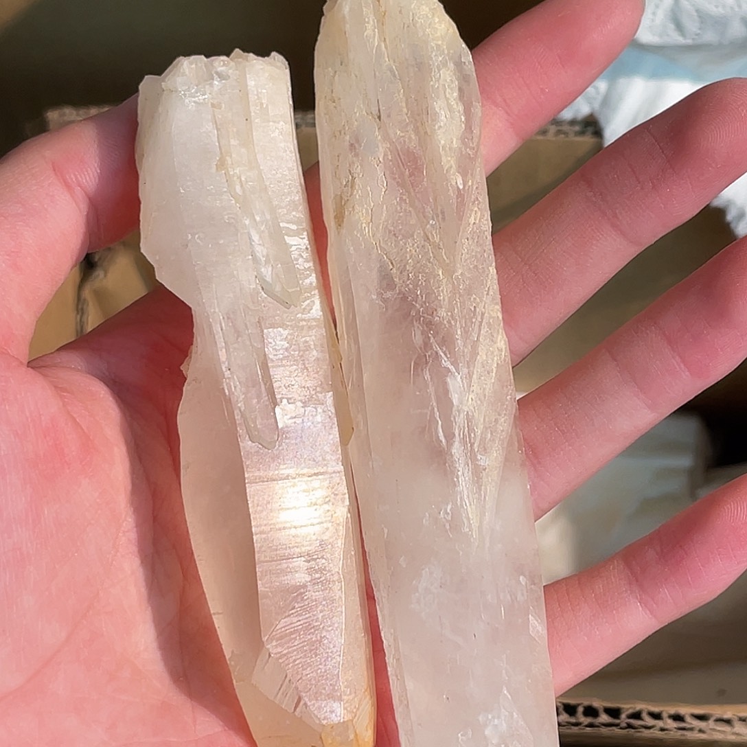 水晶手串未镶嵌晶柱 23号
