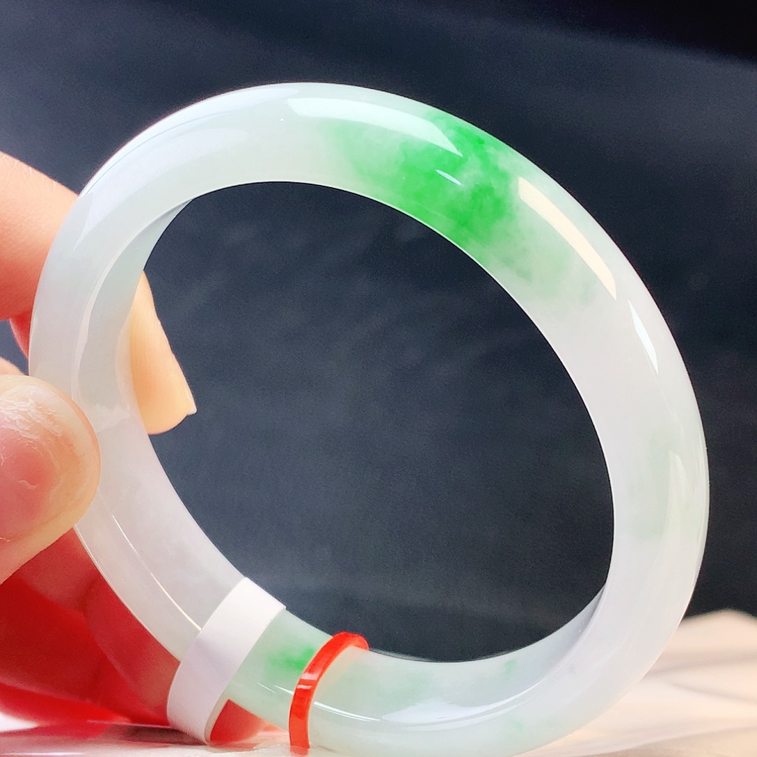 未镶嵌手镯翡翠54贵妃