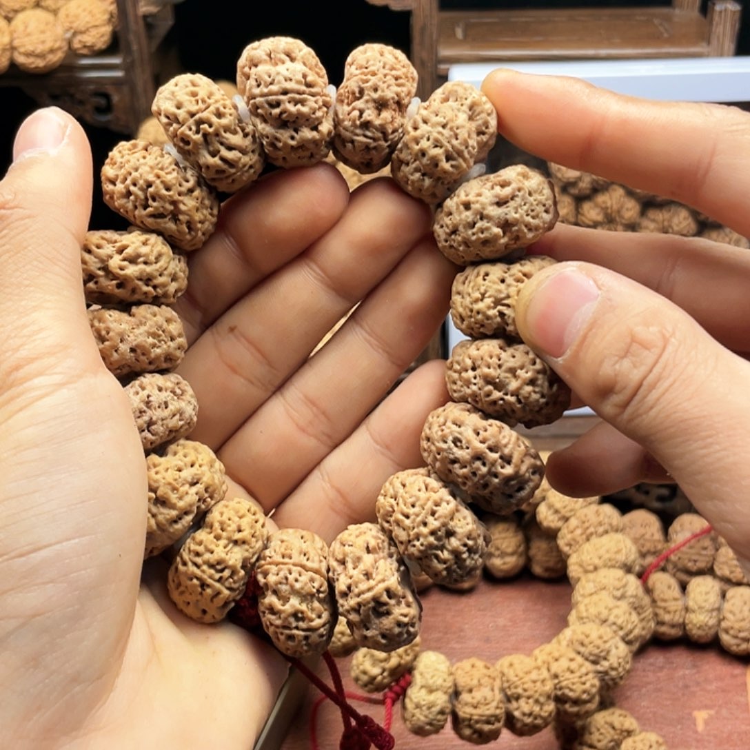 金刚菩提吊坠二**了28夹板