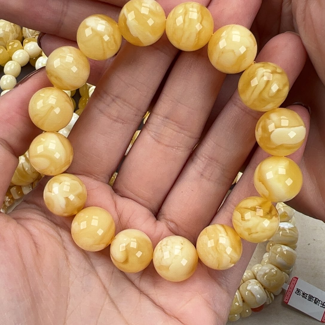 未镶嵌琥珀手链20.7妖花