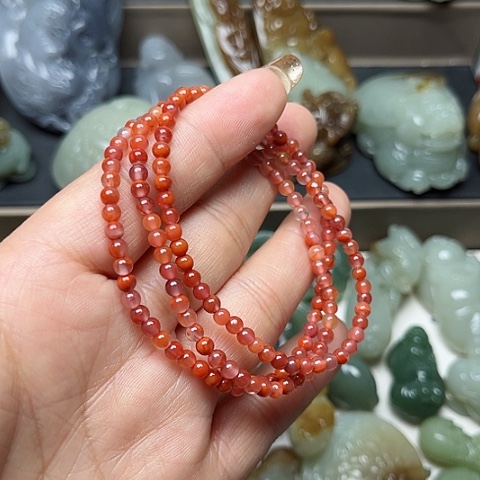 和田玉颈饰未镶嵌龍**人