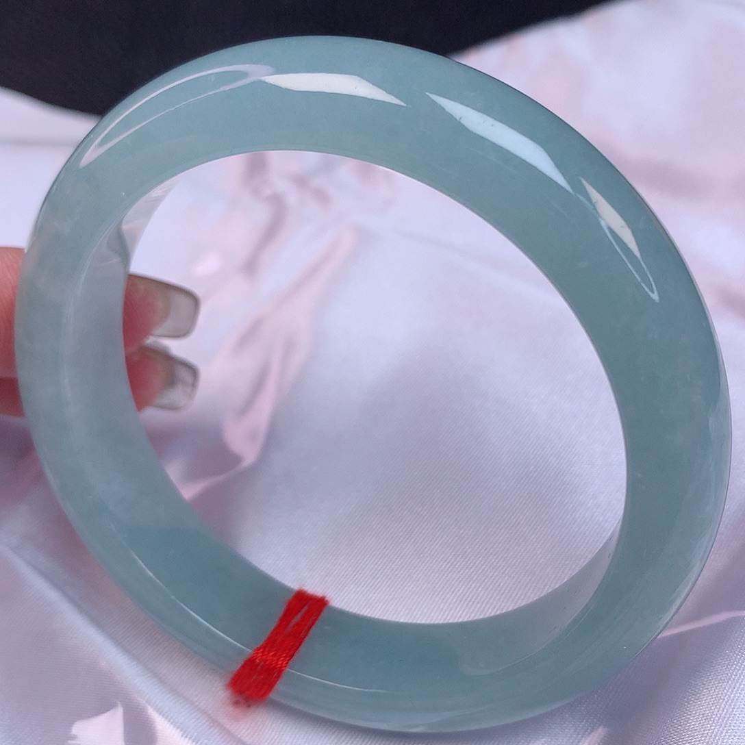 翡翠手镯未镶嵌57+ 翡翠手镯