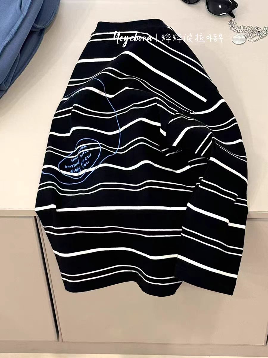 1262     男童时尚黑色条纹T恤