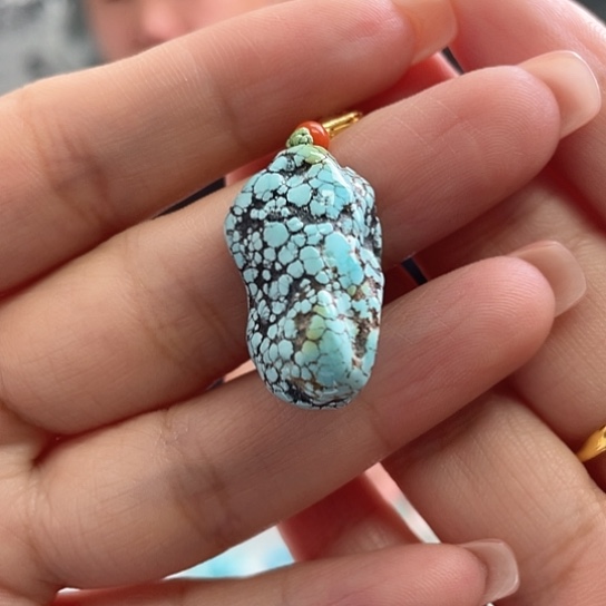 未镶嵌绿松石珠宝奇石