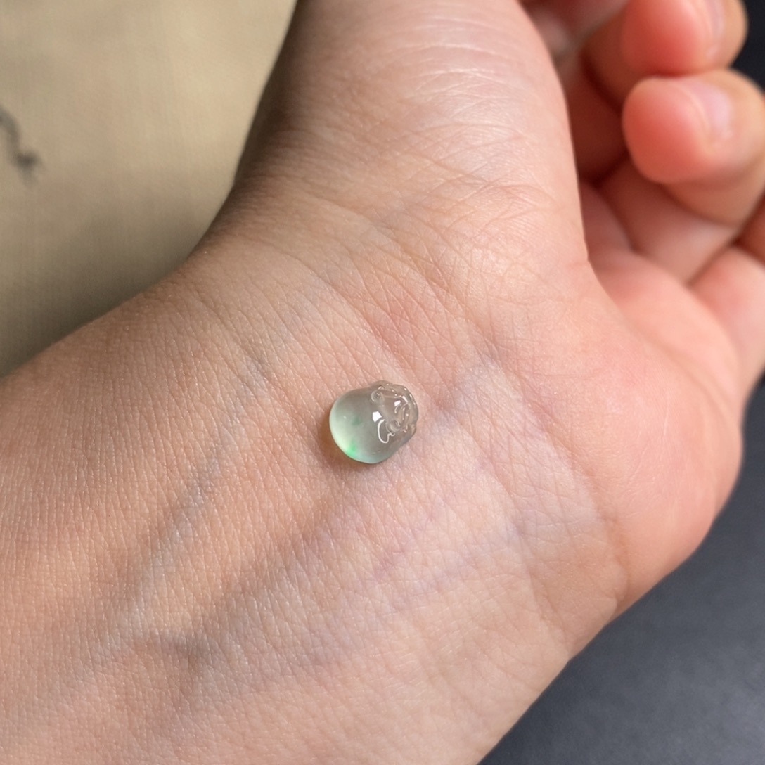 颈饰未镶嵌翡翠金蟾