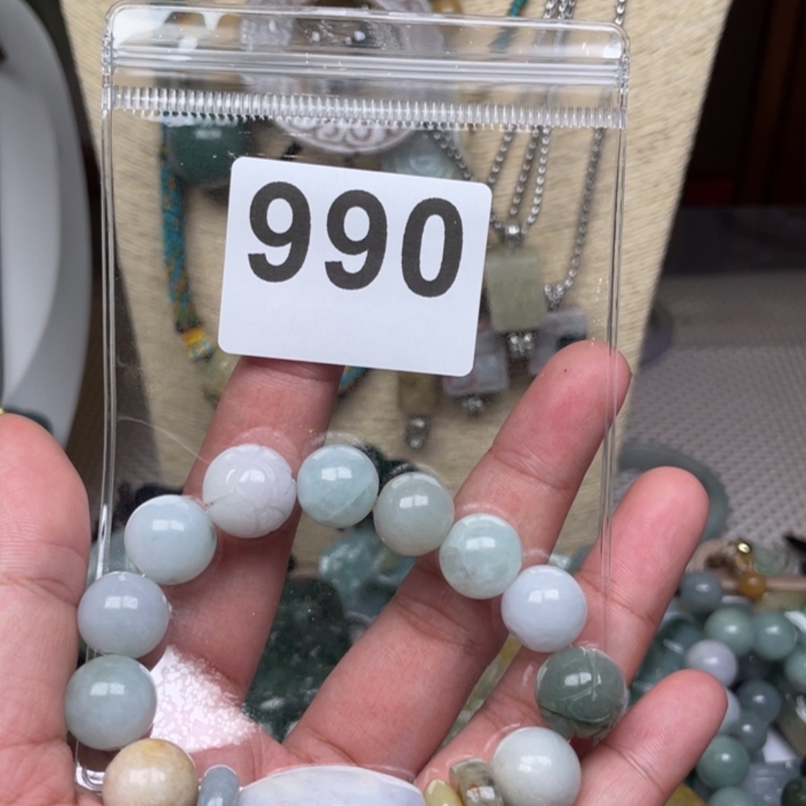 【闪购商品】翡翠颈饰未镶嵌艳*天翡翠