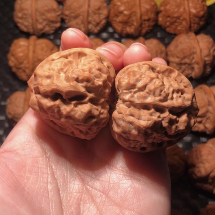 把件文玩核桃四开暴力肌肉40