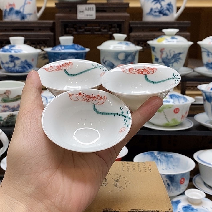 手绘3个装雨后荷花斗笠杯50cc釉下彩微瑕福利款