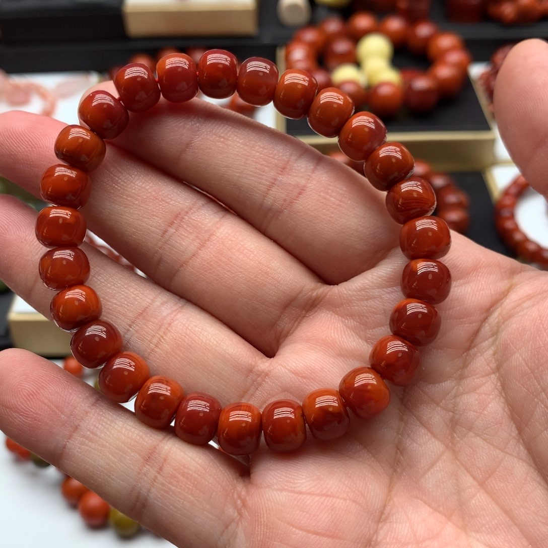 南红玛瑙手链未镶嵌