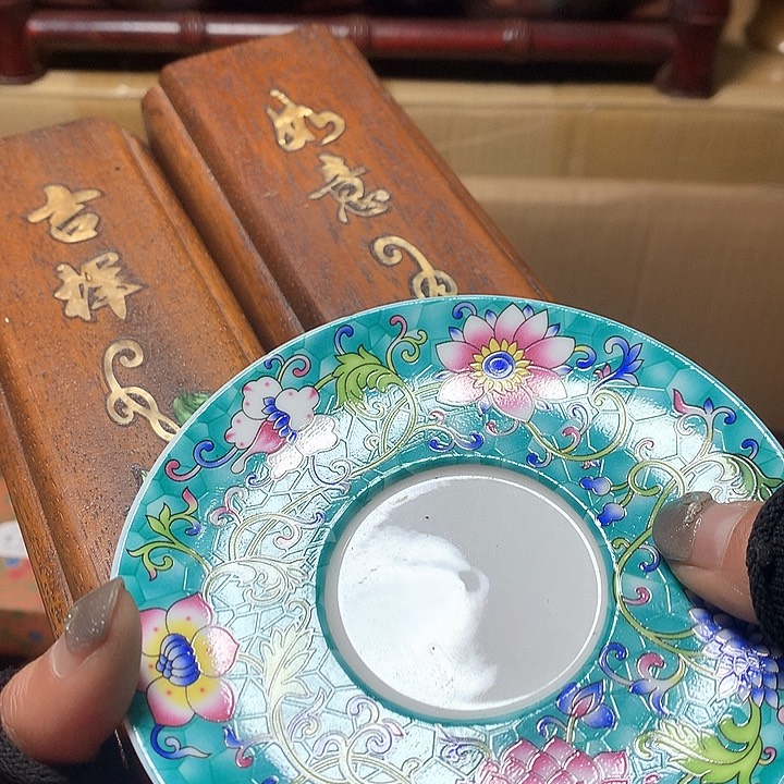 瓷器了咯啊具体魔兽世界了