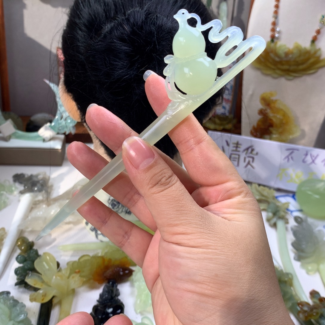 蛇纹石玉未镶嵌发饰