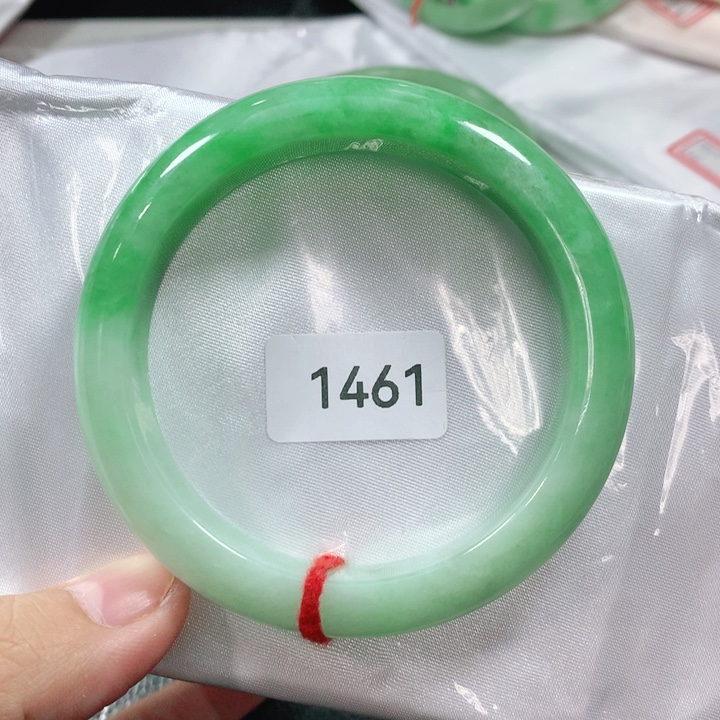 翡翠手镯未镶嵌天然翡翠手镯56.802