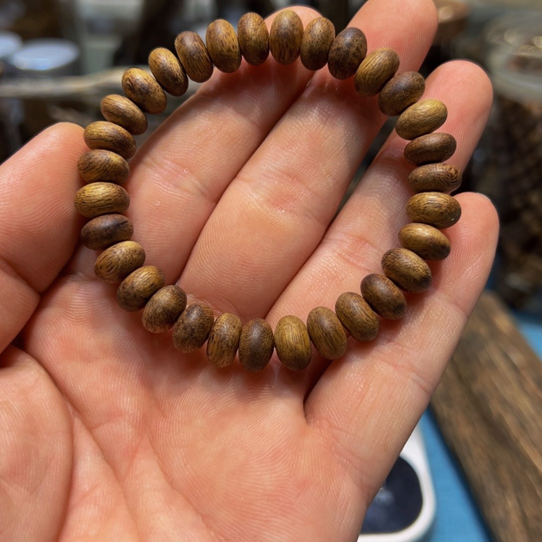 沉香手串算盘珠卡1.0/6.3克
