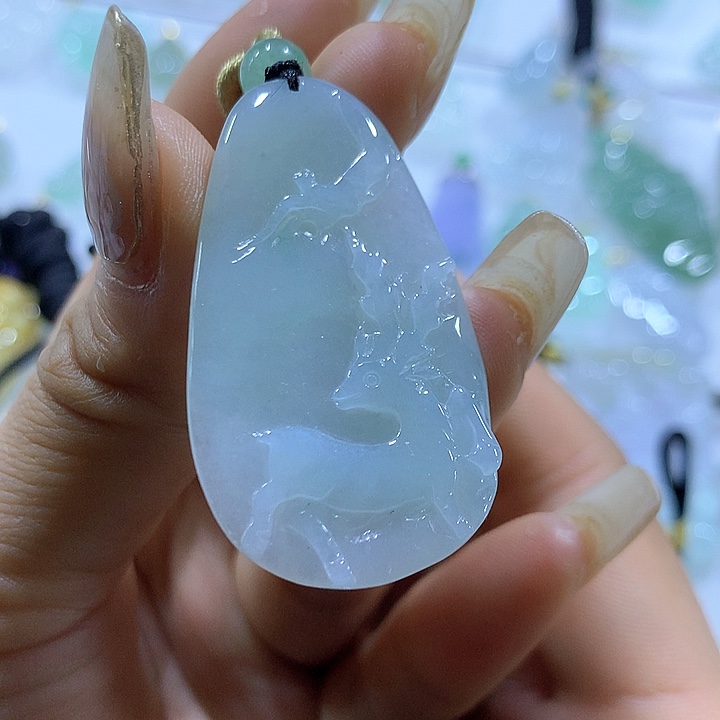 翡翠颈饰未镶嵌天然翡翠A货吊坠