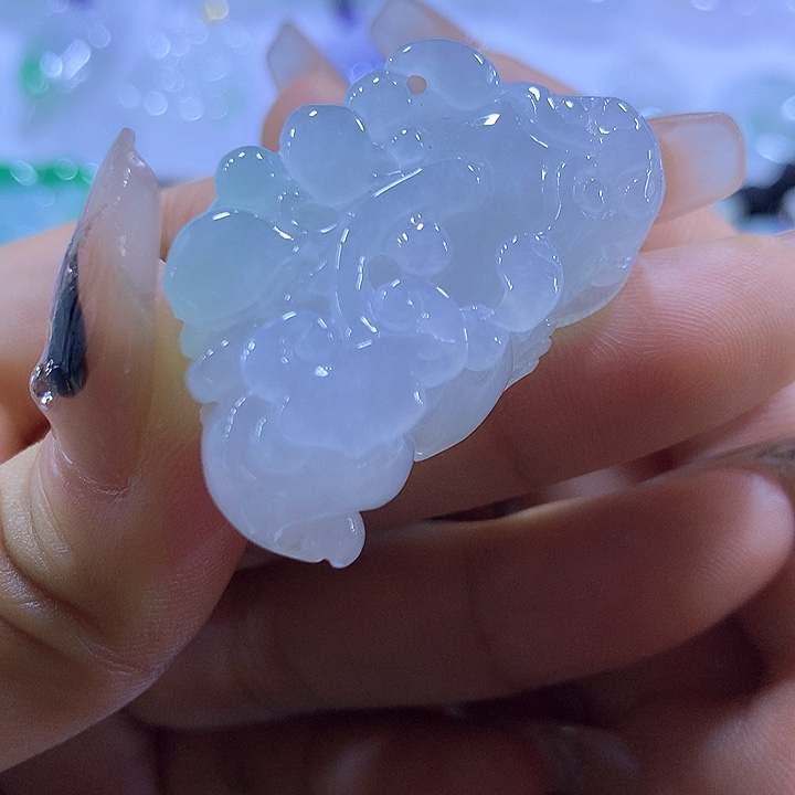 颈饰未镶嵌翡翠天然翡翠A货吊坠