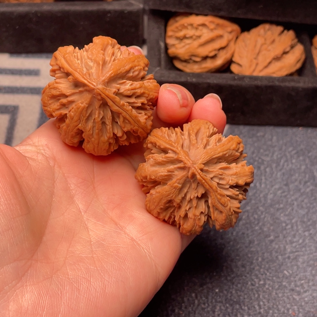 牛***鱼吊坠文玩核桃秦岭核桃27