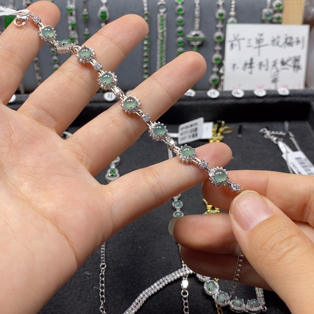 翡翠颈饰银S925镶嵌鲸**海翡翠手链