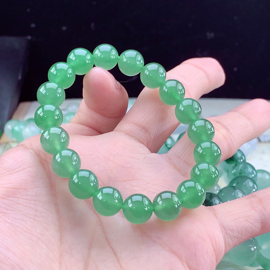 翡翠手链未镶嵌卡10