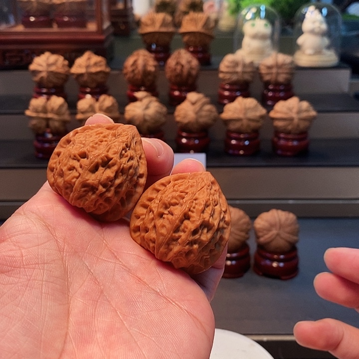 星***星桃核把件39尺金牛