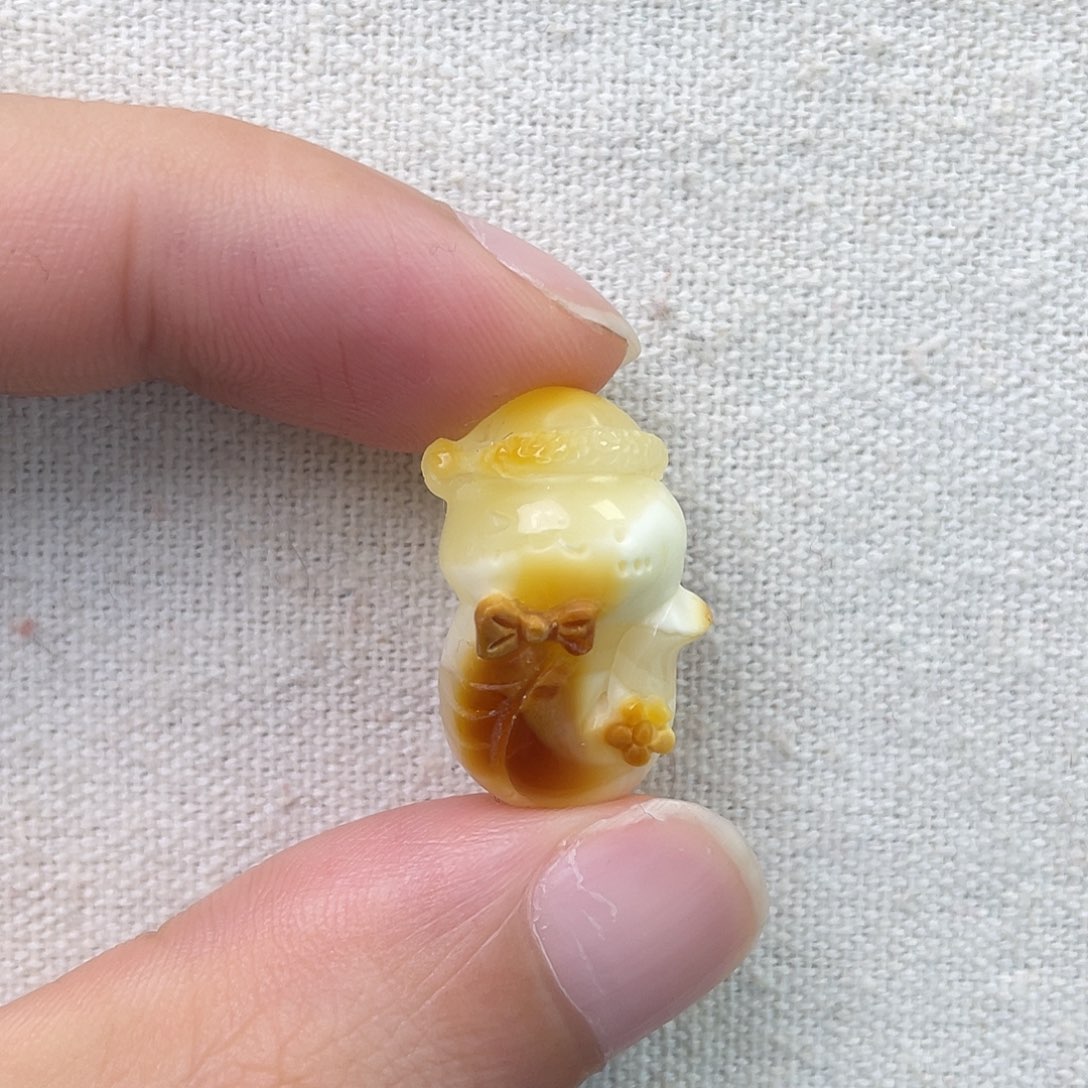 琥珀未镶嵌珠宝奇石小蛇