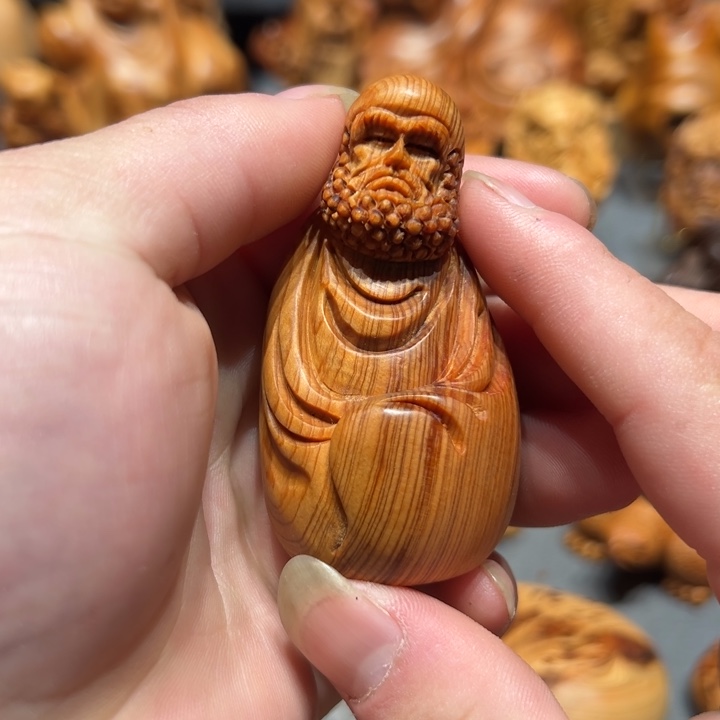 柏木（崖柏）点点关注