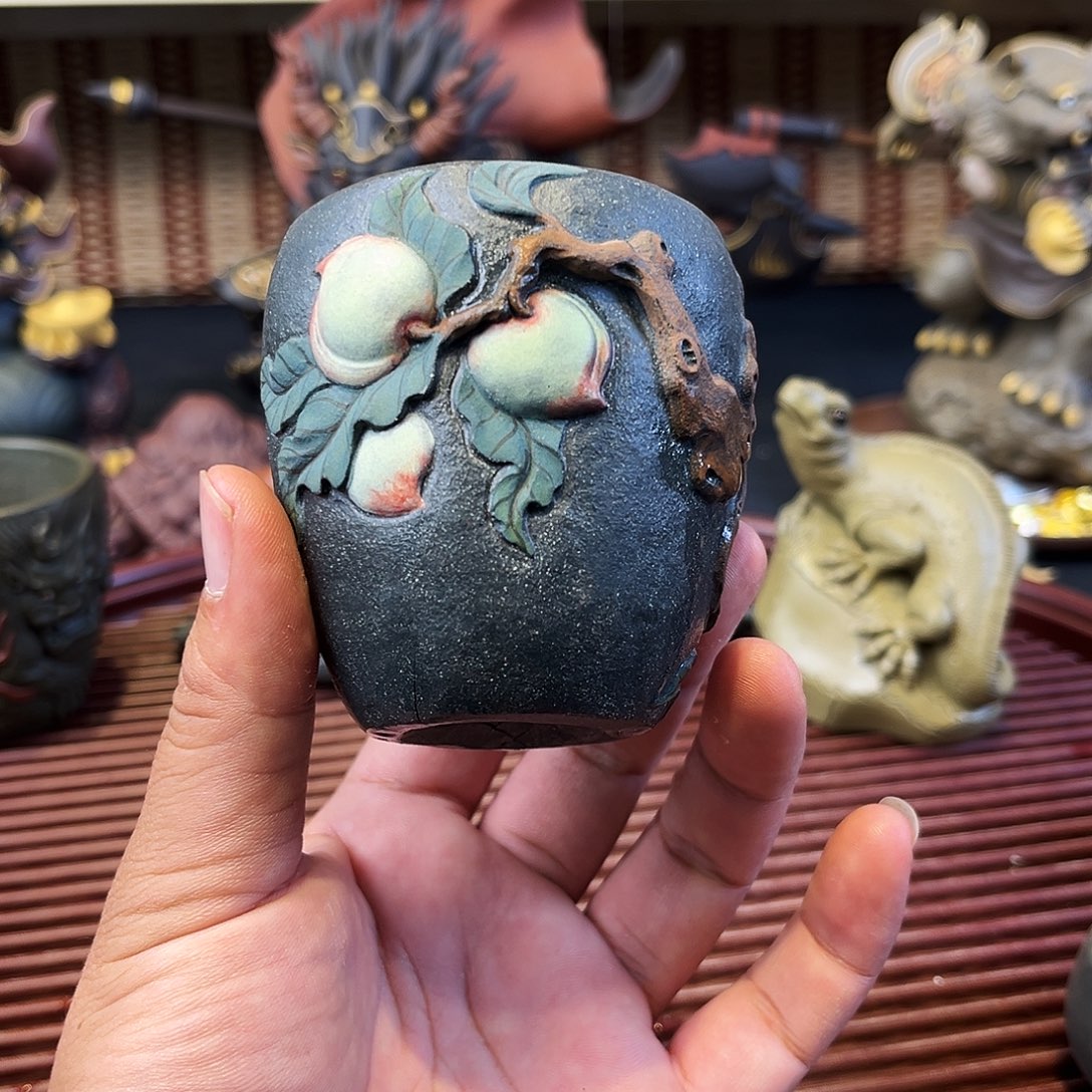 紫砂茶杯高端紫砂茶宠微瑕开裂