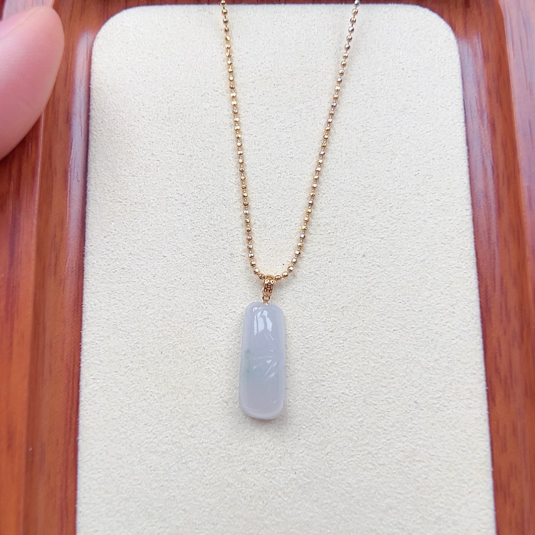 翡翠颈饰18K金镶嵌冰竹节