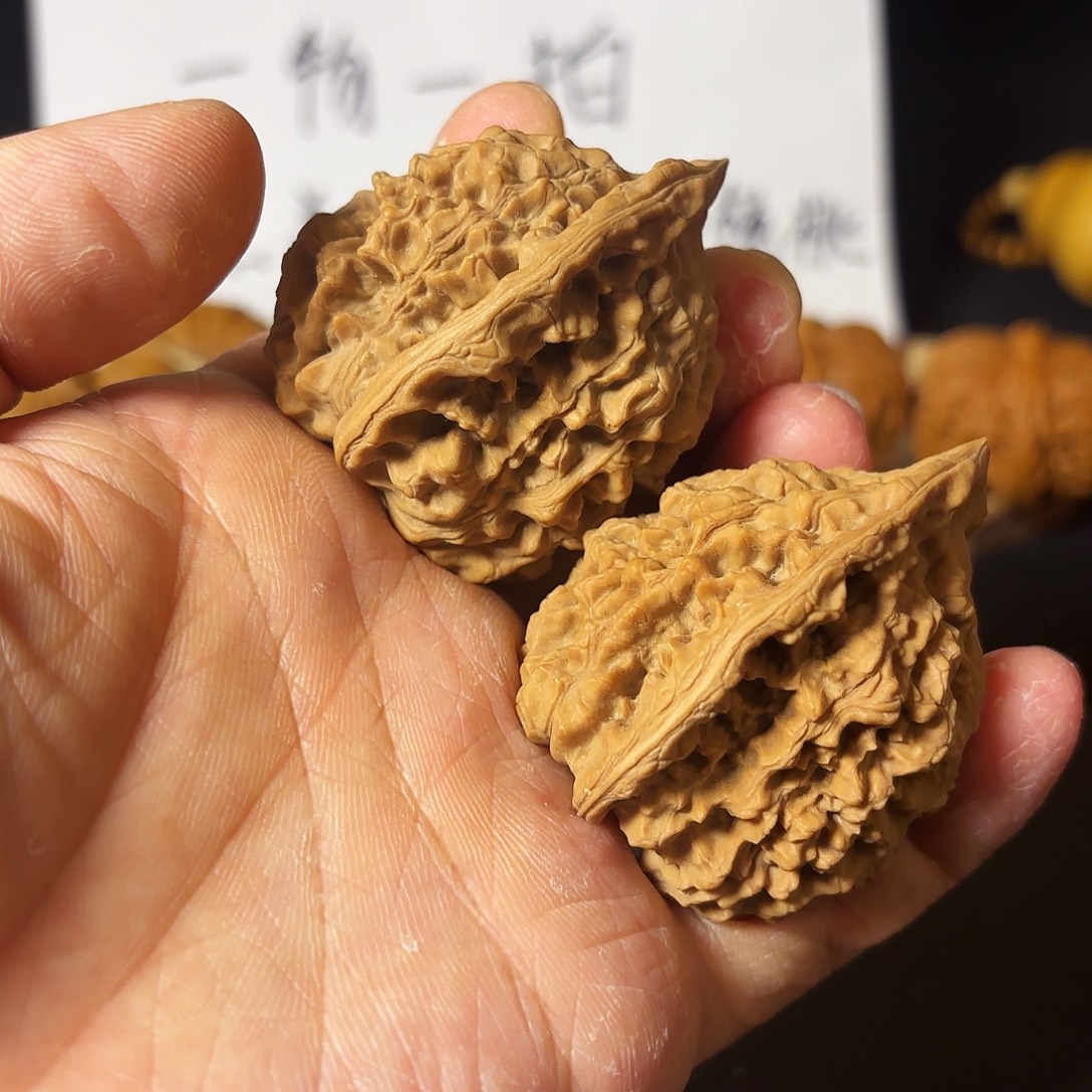 吊坠文玩核桃山地无药官帽