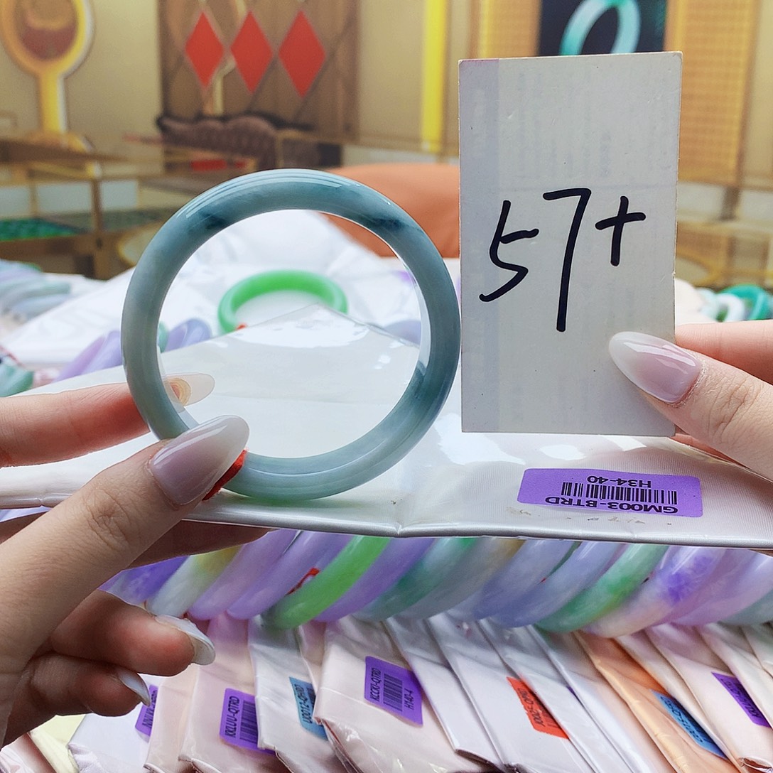 翡翠未镶嵌手镯mm