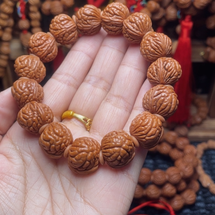 菩提籽类龙纹桃枭挂件