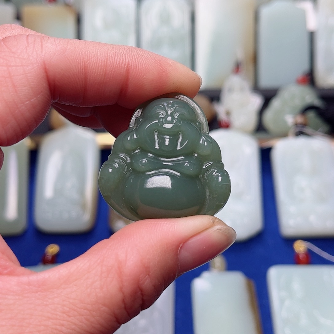 和田玉挂件未镶嵌