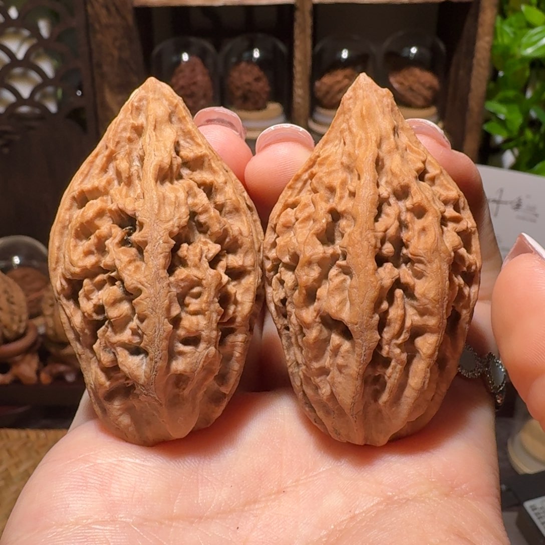 文玩核桃把件凤冠枪