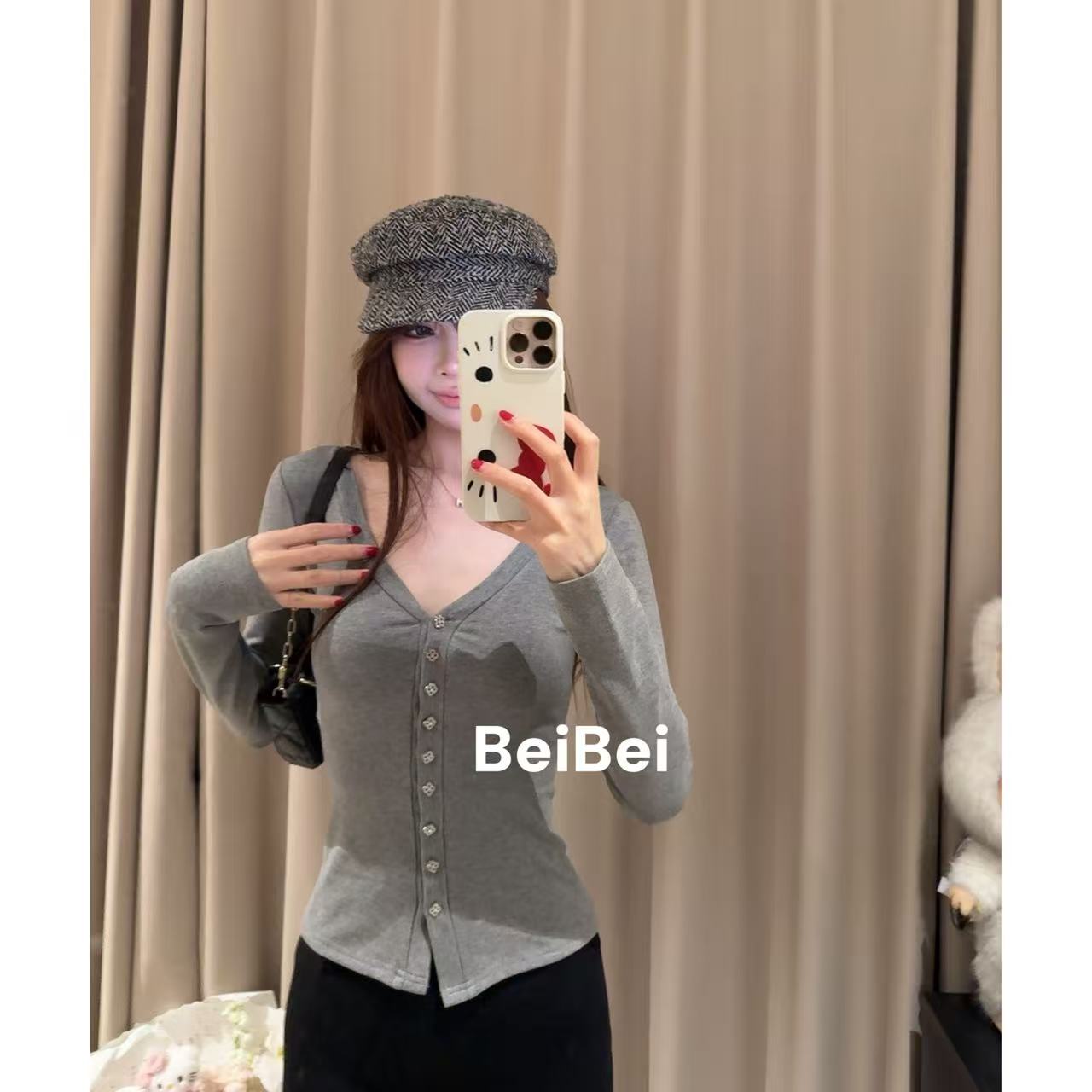  Beibei【掐腰打底】磨毛秋冬长袖打底上衣v领显瘦百搭设计感纽扣