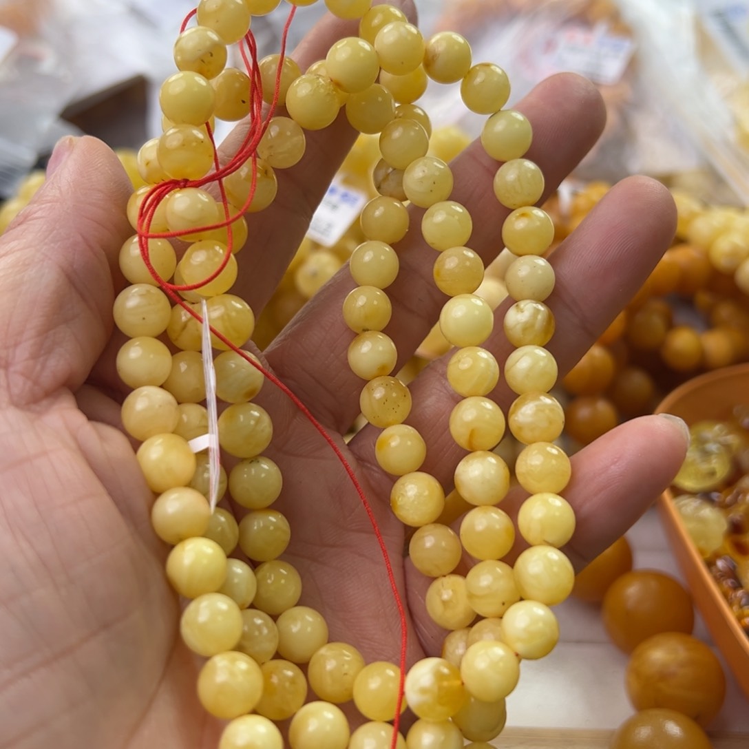 琥珀珠宝奇石未镶嵌