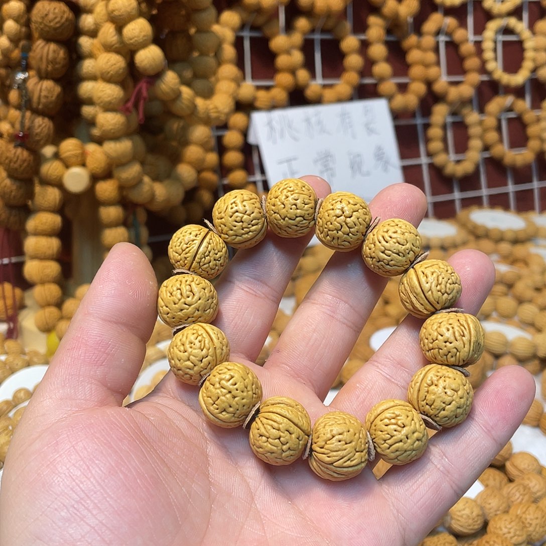 多***赵手串桃核福利福利