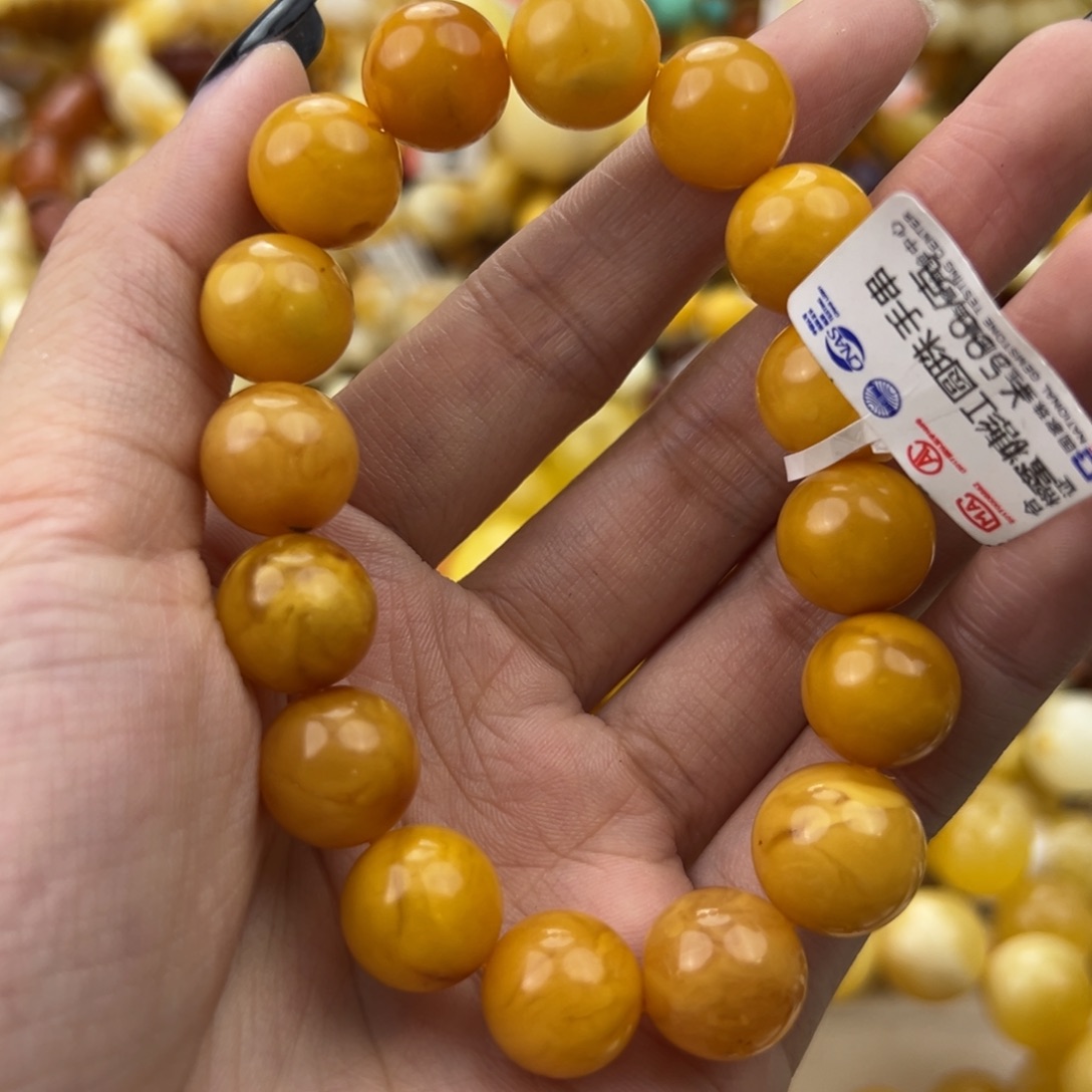 琥珀珠宝奇石未镶嵌