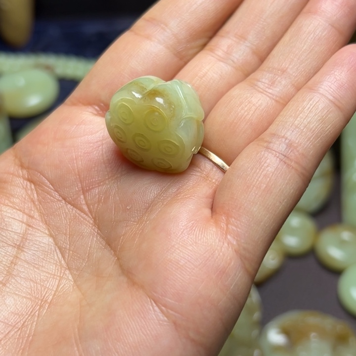 招***宝岫岩老玉（透闪石质玉）未镶嵌挂件