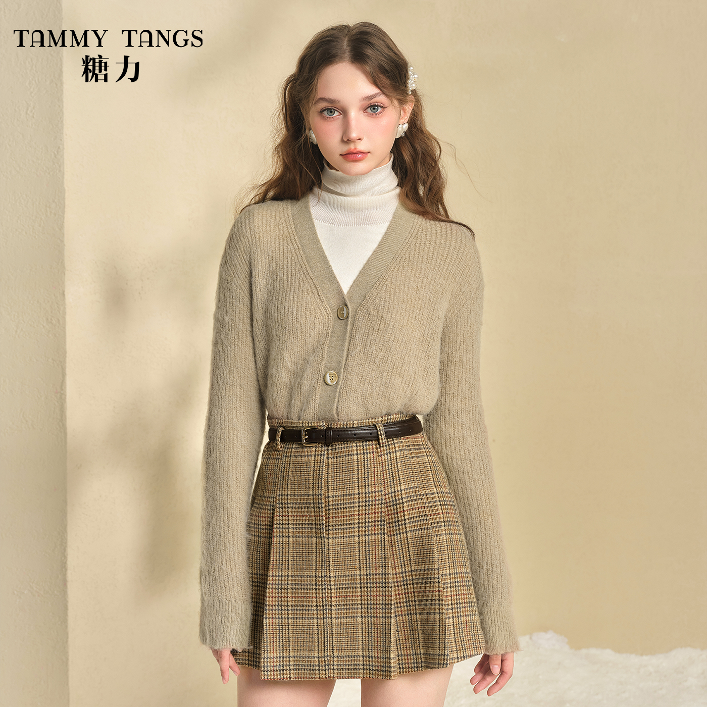 3024【金拐子专属】糖力V领针织衫开衫女TWRDS63024