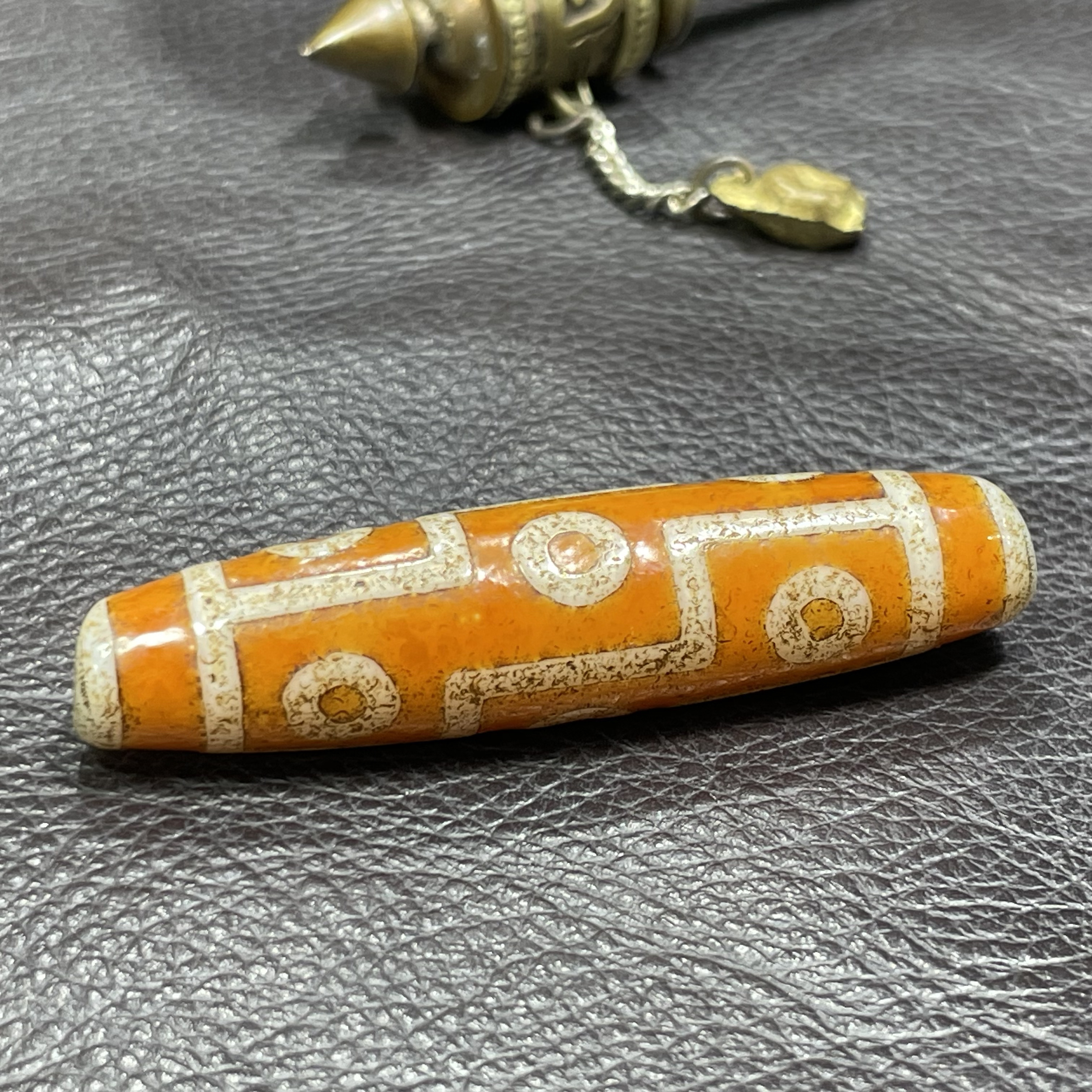 橘黄九眼珠珠  大风化