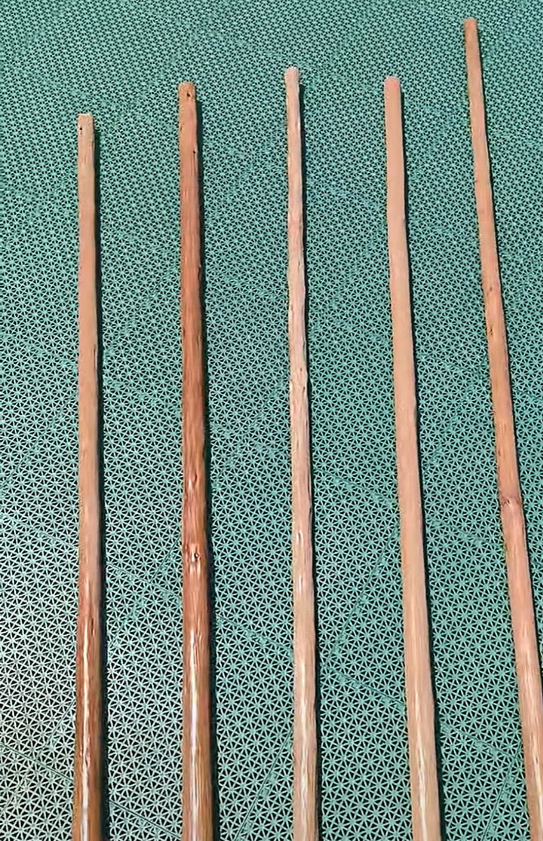 拐杖车载棍六道木枪杆料烟杆料武术棍登山杖鞭杆手杖