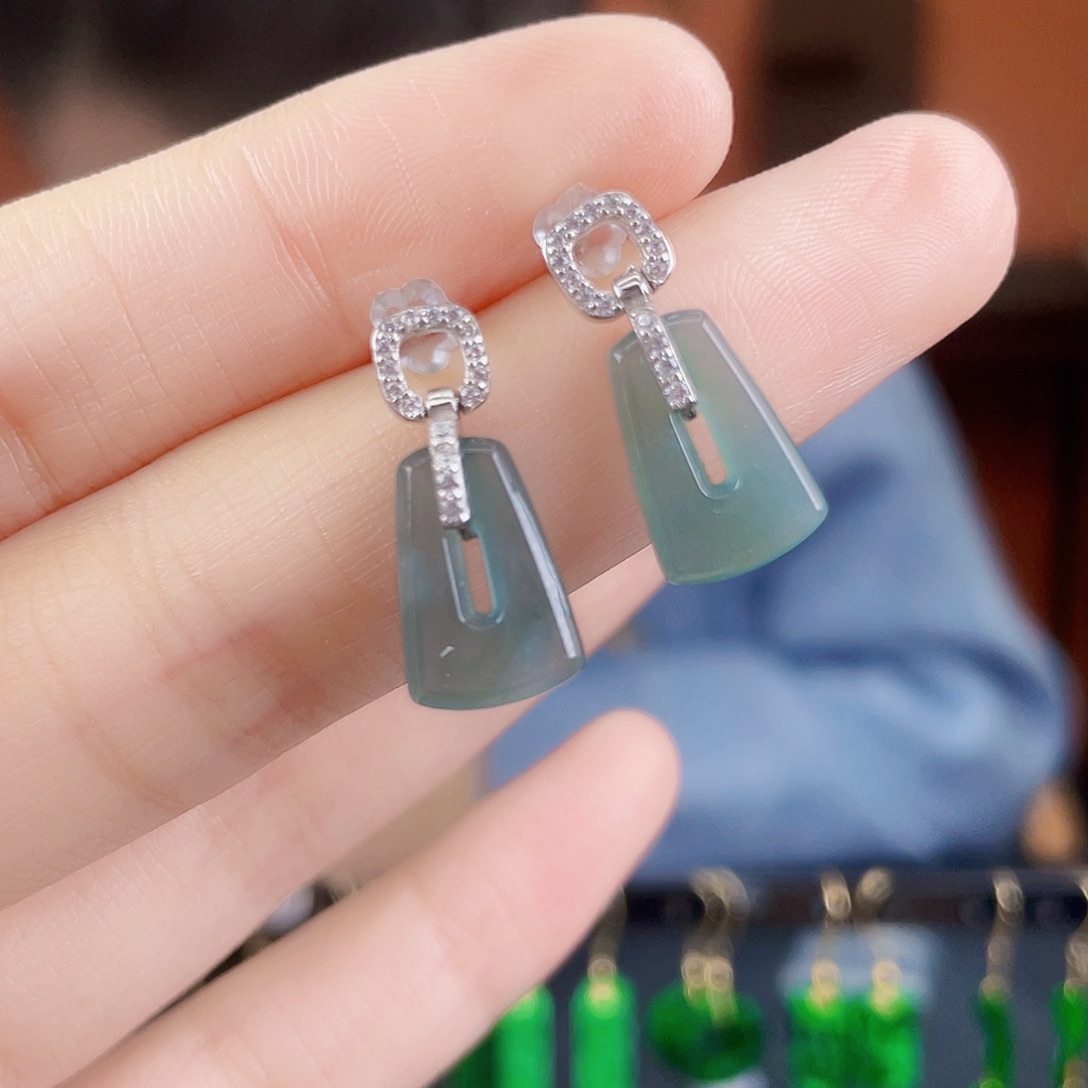 翡翠银S925镶嵌耳饰