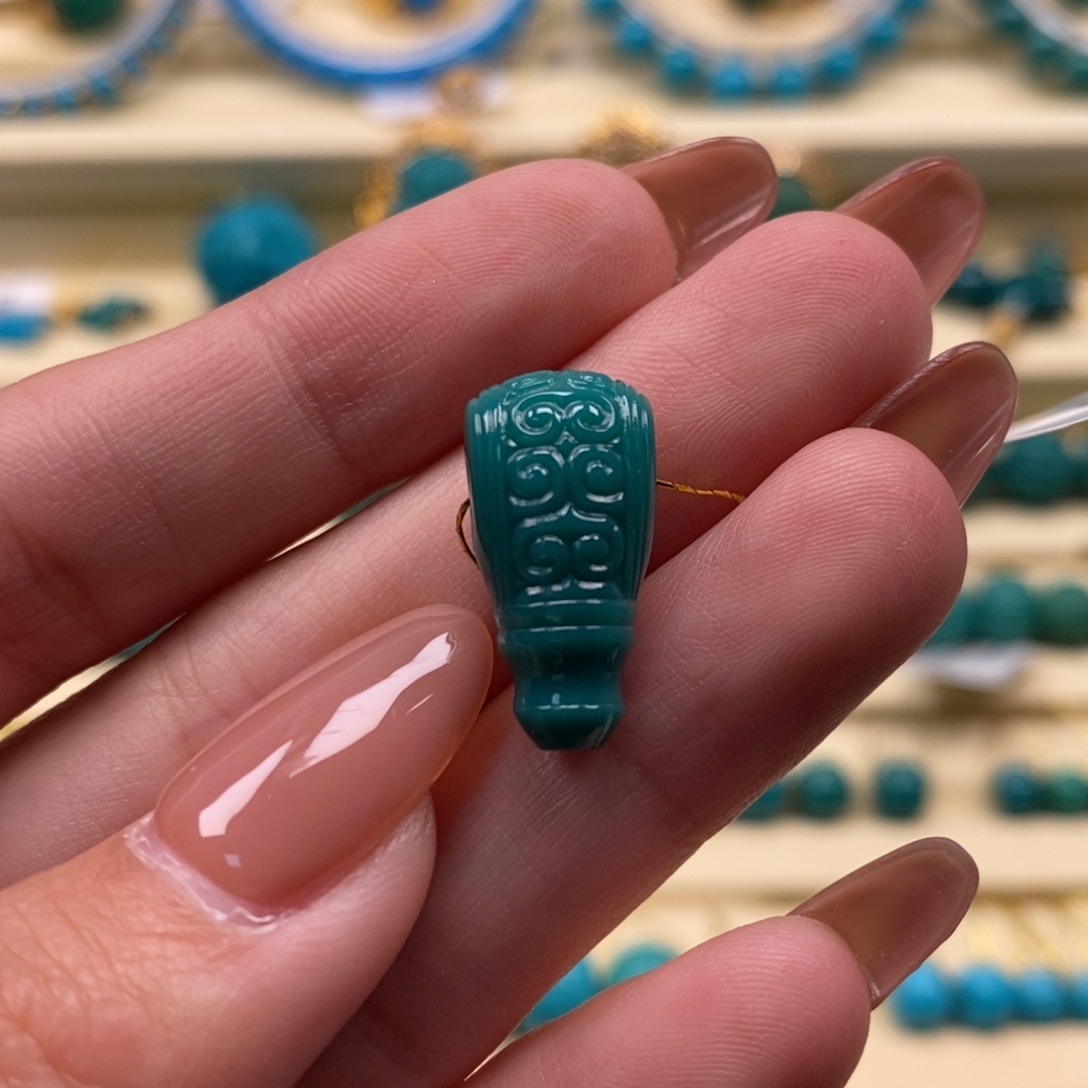 绿松石珠宝奇石未镶嵌